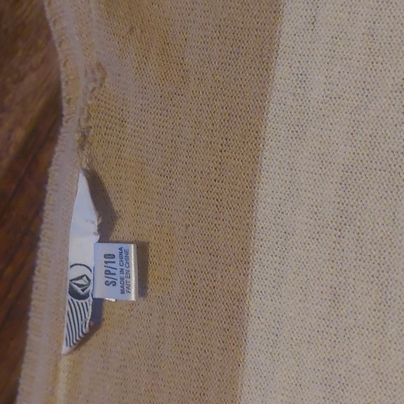 🩵Volcom sweater - Picture 6 of 9